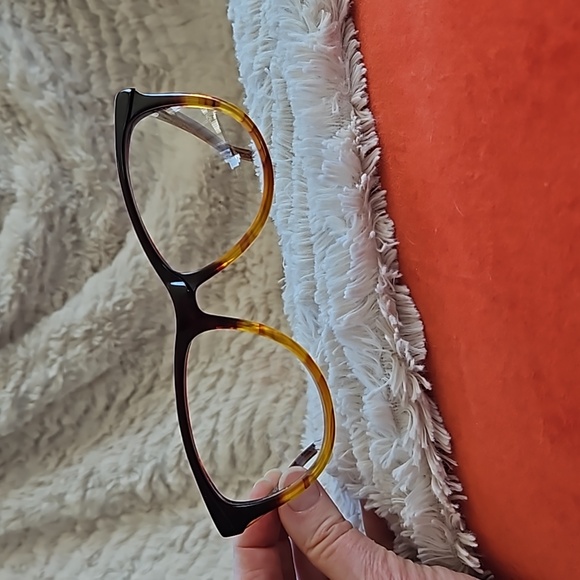 SALE Vince Camuto frames V0081 HNF CE. Prescription eyeglass frames - Picture 3 of 13